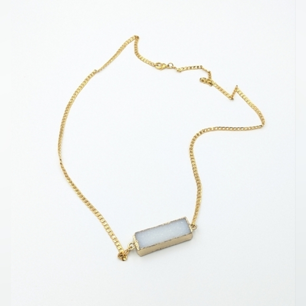 5/25$  Gold tone bar faux druzy chain necklace costume